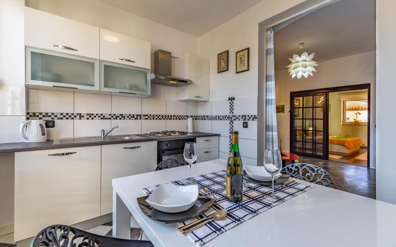 Apartman 39 Пула Екстер'єр фото